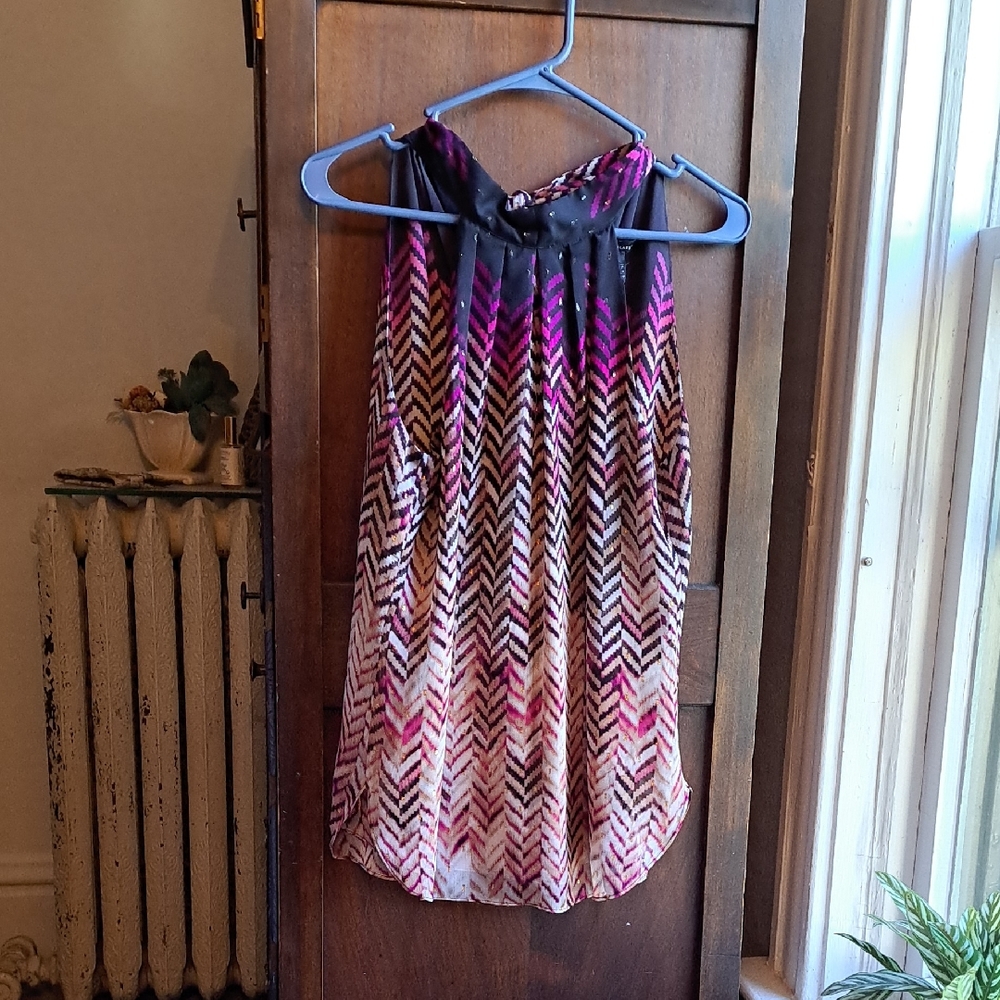 White House Black Market Woman's Size 4 Purple and Black Chevron Glitter Blouse